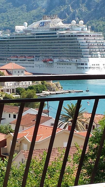 Sole Apartments Kotor Luaran gambar